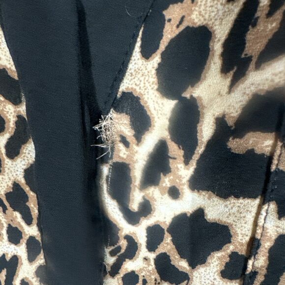 MNK Leopard Print Tunic Blouse Sz L Zip Pockets - Picture 2 of 7